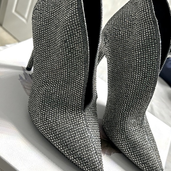 🔥RHINESTONE BOOTIES - SOLD OUT NATIONWIDE🔥 - Picture 1 of 4